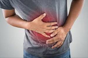 أطعمة ومشروبات شائعة قد تساهم في تفاقم الارتجاع الحمضي.. وهذه طرق الوقاية