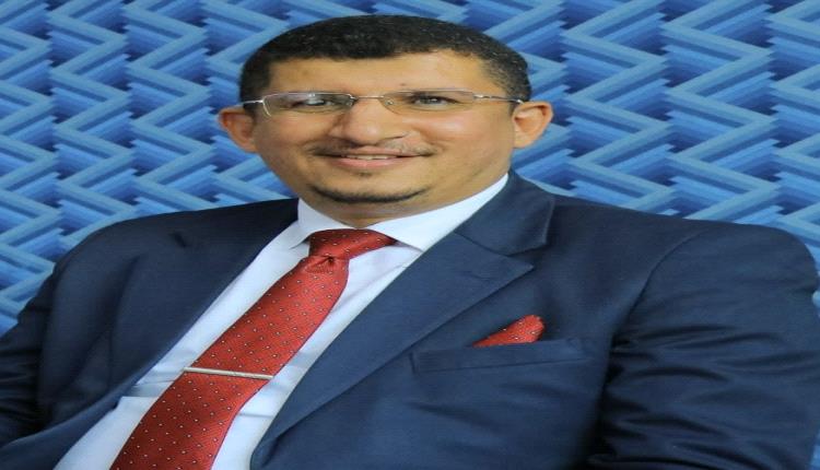 العصفور الذي خرب العش!
آفة نقل الكلام وصناعة القرار العمياء في بيئات العمل